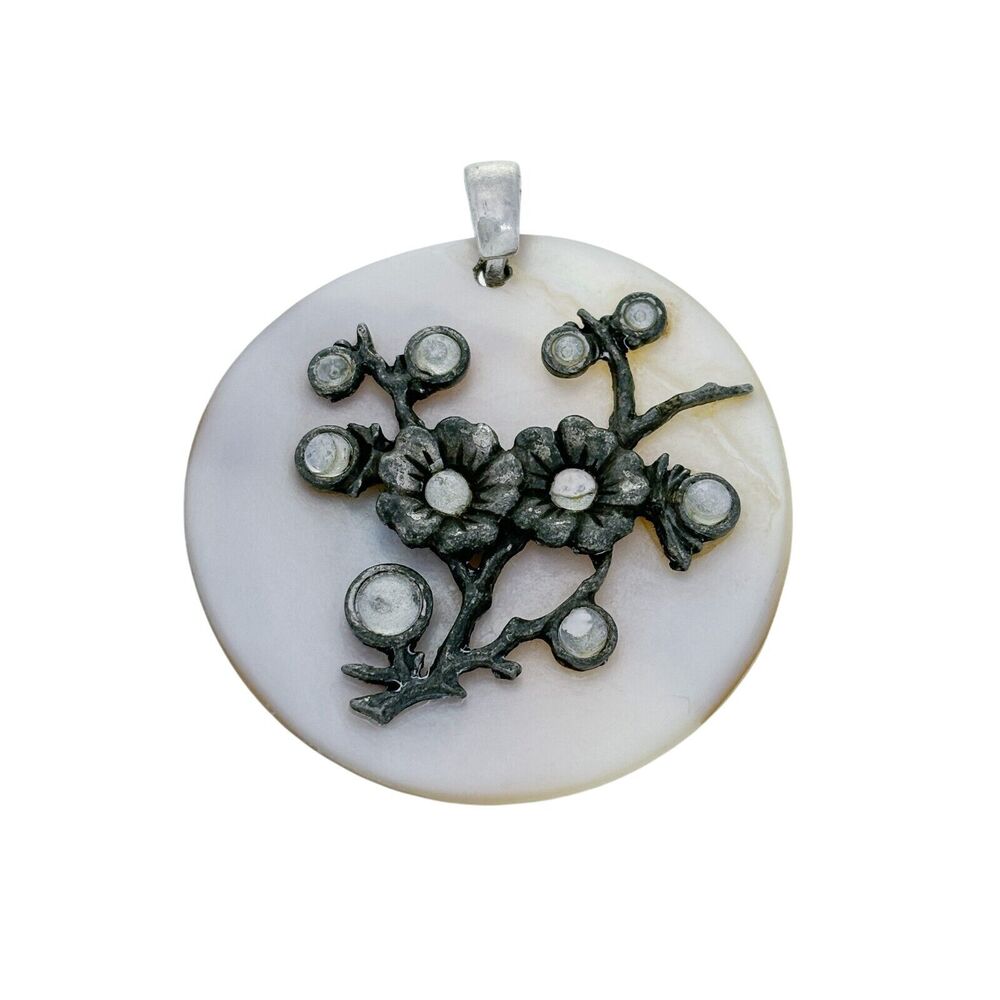 Vintage Silver-Tone Sterling Silver 925 Floral Design Mother of Pearl Pendant